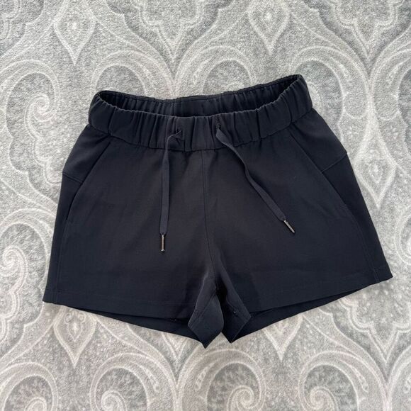 Womens Lululemon On The Fly Short - Picture 2 of 5